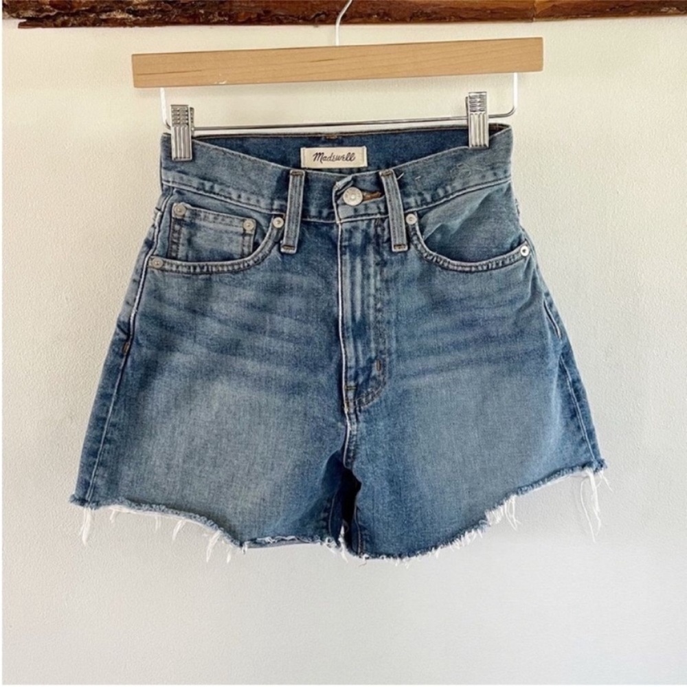 Madewell Super High Rise Denim Shorts A-Line Raw Hem Blue Jean Size 23